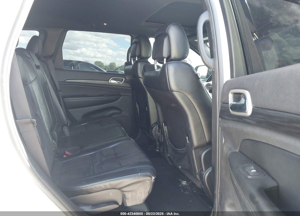 2019 JEEP GRAND CHEROKEE VIN: 1C4RJFAG6KC837646