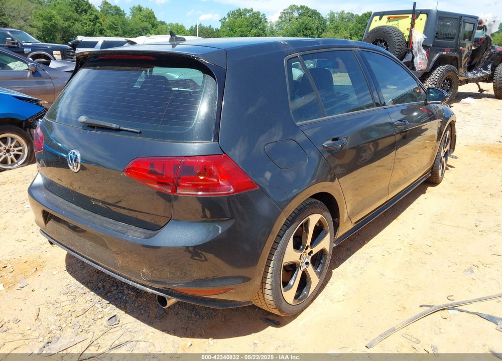 2016 VOLKSWAGEN GOLF VIN: 3VW547AU6GM064083