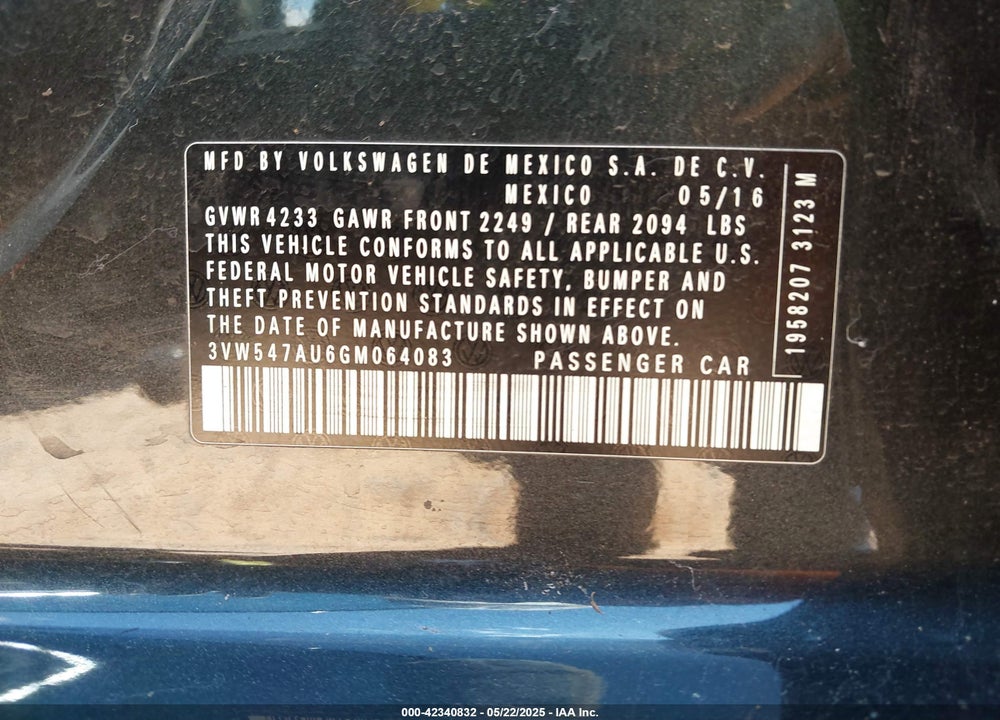 2016 VOLKSWAGEN GOLF VIN: 3VW547AU6GM064083