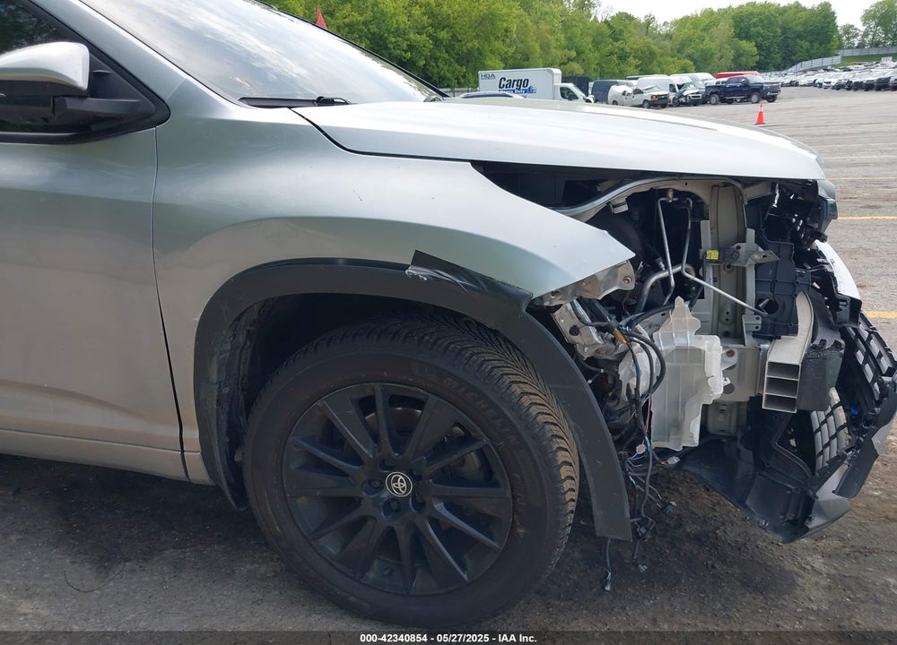 2017 TOYOTA HIGHLANDER LIMITED/LIMITED PLATINUM VIN: 5TDDZRFHXHS448196