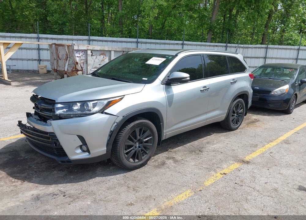2017 TOYOTA HIGHLANDER LIMITED/LIMITED PLATINUM VIN: 5TDDZRFHXHS448196