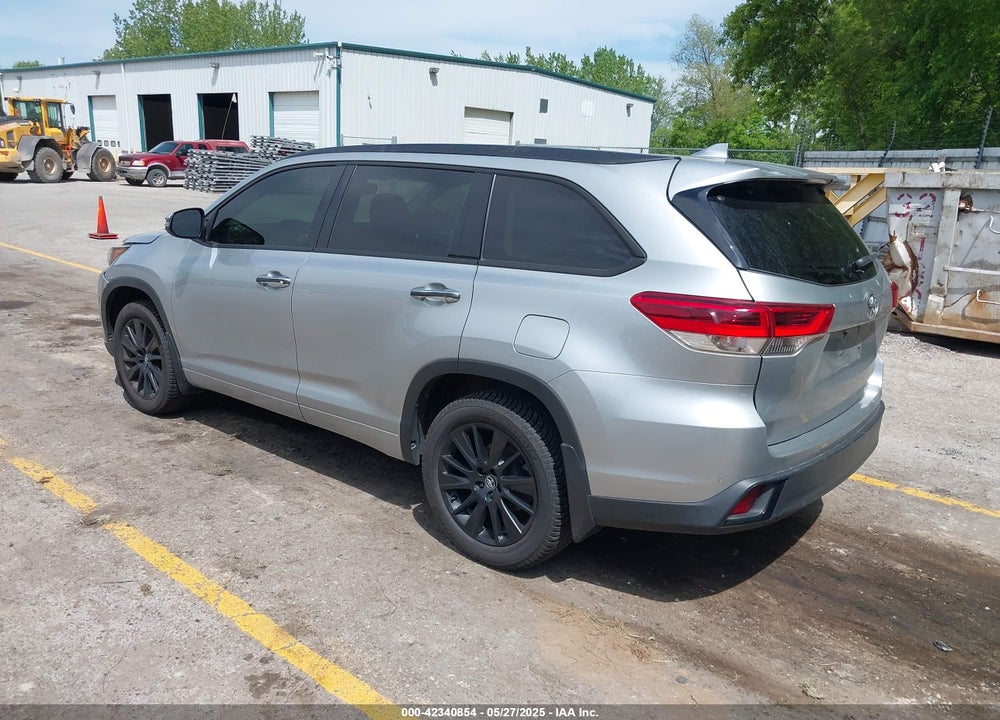 2017 TOYOTA HIGHLANDER LIMITED/LIMITED PLATINUM VIN: 5TDDZRFHXHS448196