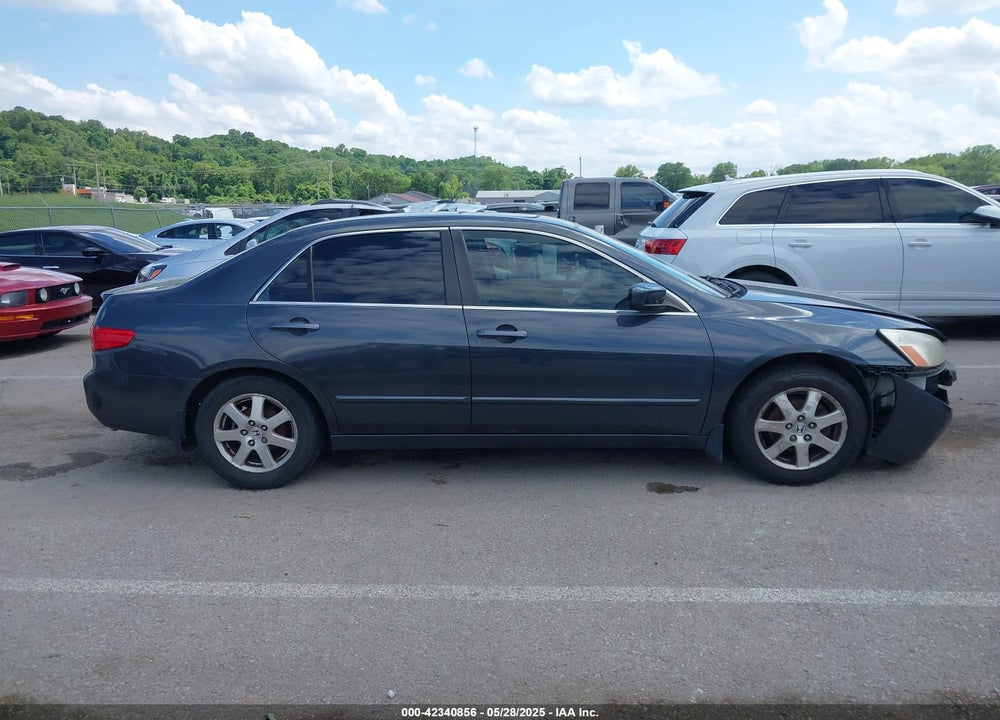 2005 HONDA ACCORD 3.0 EX VIN: 1HGCM66525A017070