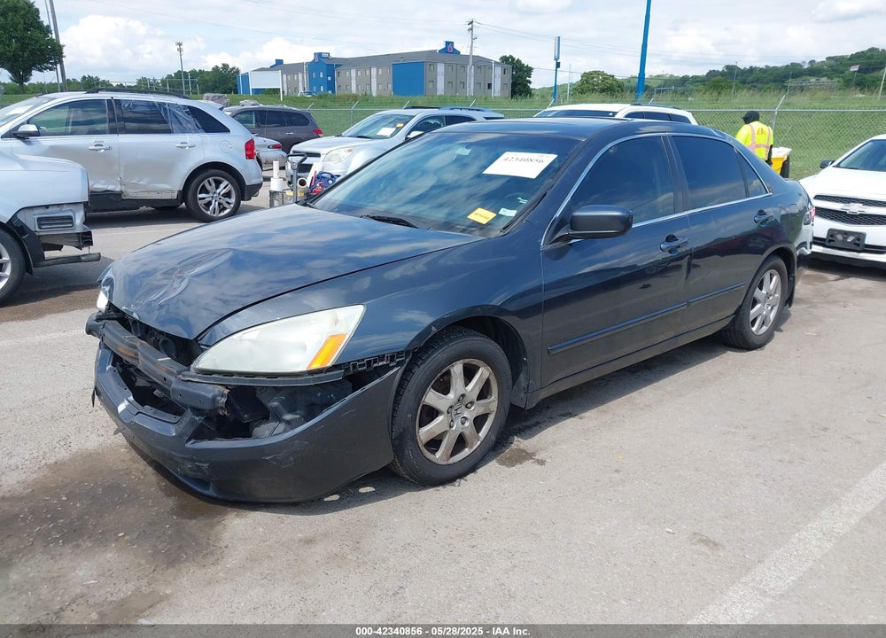 2005 HONDA ACCORD 3.0 EX VIN: 1HGCM66525A017070