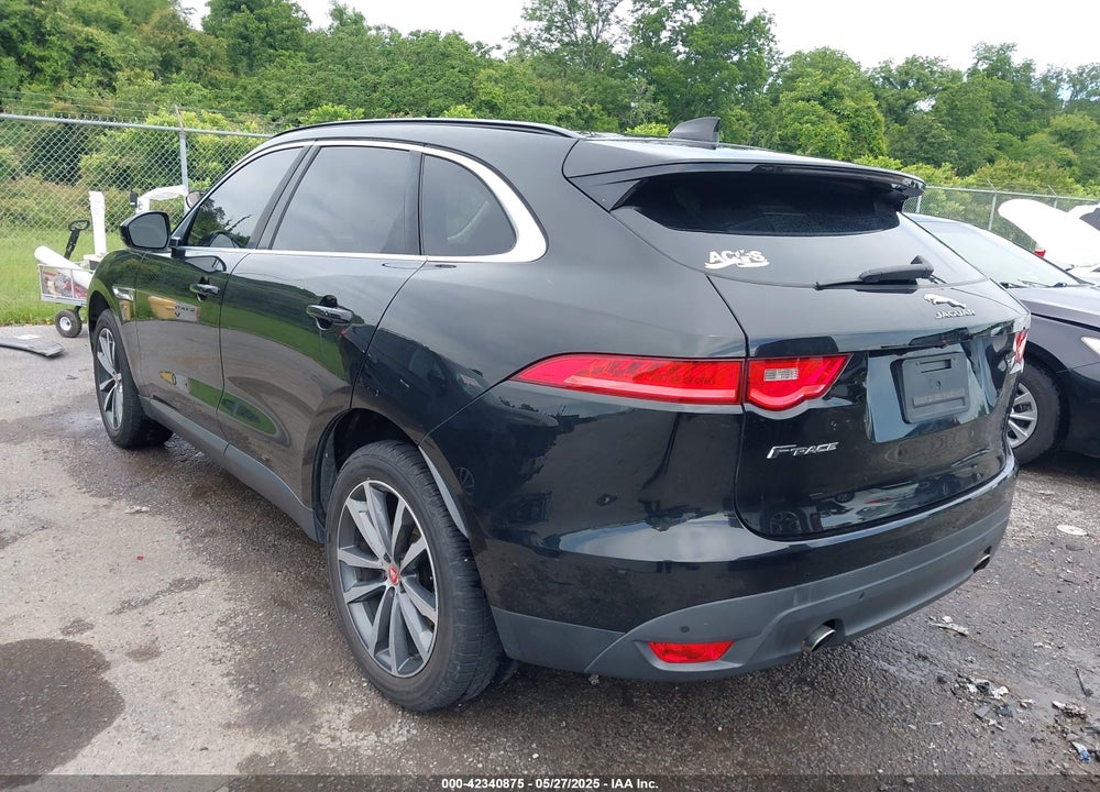 2019 JAGUAR F-PACE VIN: SADCK2FX2KA610460