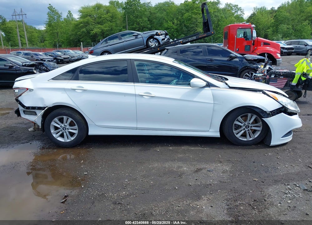 2014 HYUNDAI SONATA VIN: 5NPEB4AC9EH858965