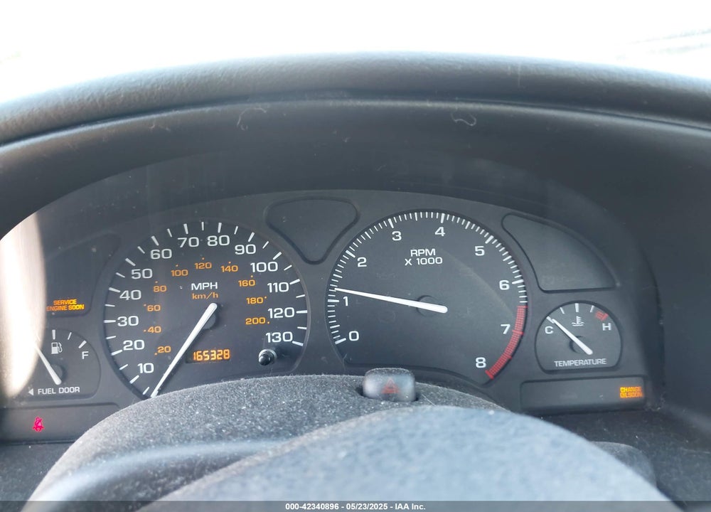 2002 SATURN S-SERIES SL2 VIN: 1G8ZK52742Z289921