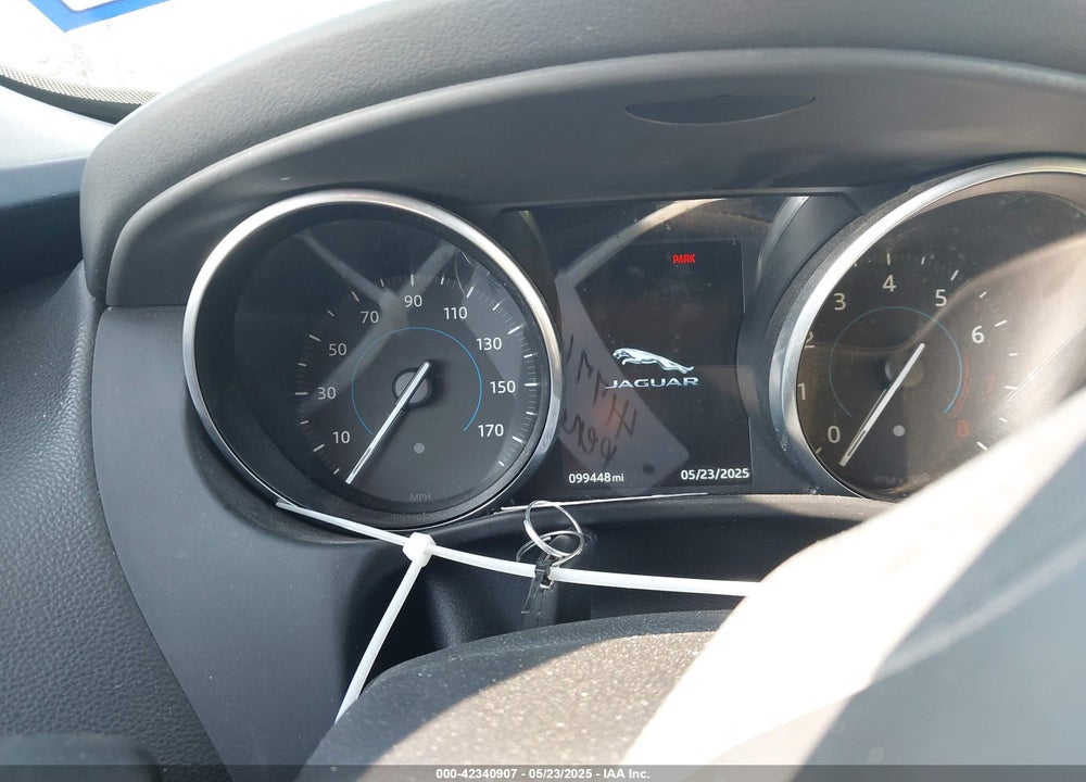 2017 JAGUAR XE VIN: SAJAD4BG0HA957939