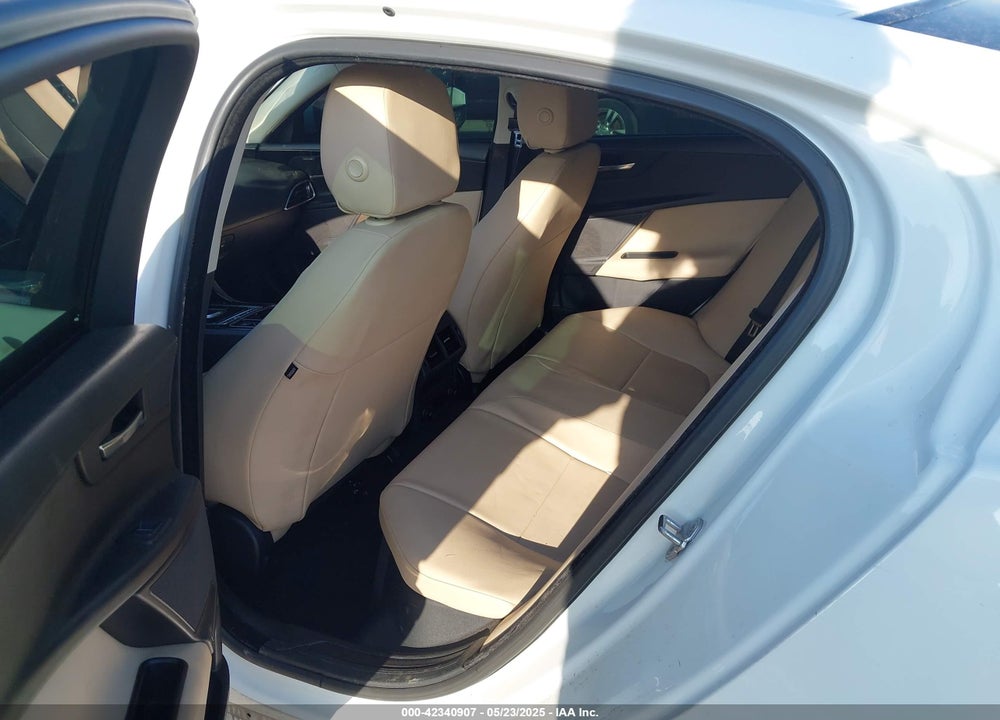 2017 JAGUAR XE VIN: SAJAD4BG0HA957939
