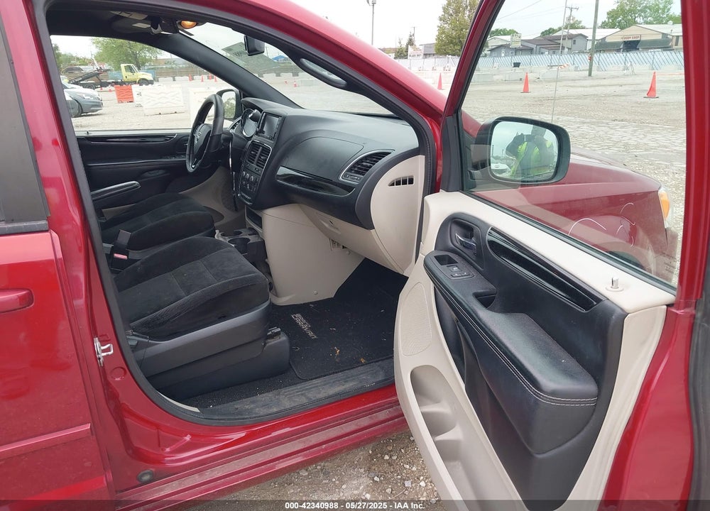 2016 DODGE GRAND CARAVAN SE PLUS VIN: 2C4RDGBG2GR250595