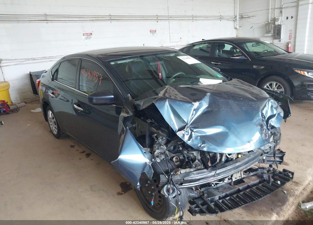 2017 NISSAN SENTRA VIN: 3N1AB7AP1HY366069