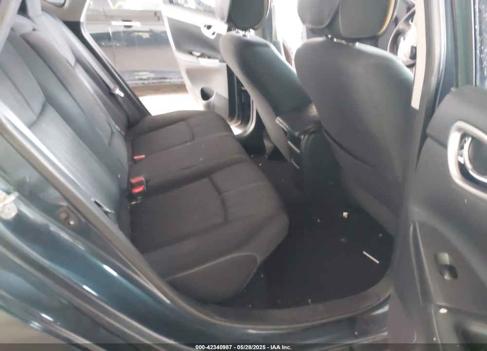 2017 NISSAN SENTRA VIN: 3N1AB7AP1HY366069