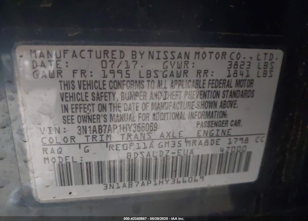 2017 NISSAN SENTRA VIN: 3N1AB7AP1HY366069