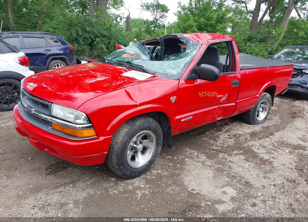 2000 CHEVROLET S-10 LS VIN: 1GCCS14WXYK152055