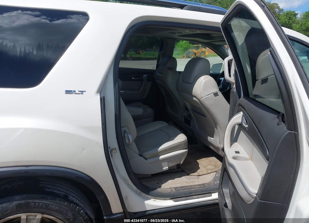 2008 GMC ACADIA SLT-1 VIN: 1GKER237X8J230560
