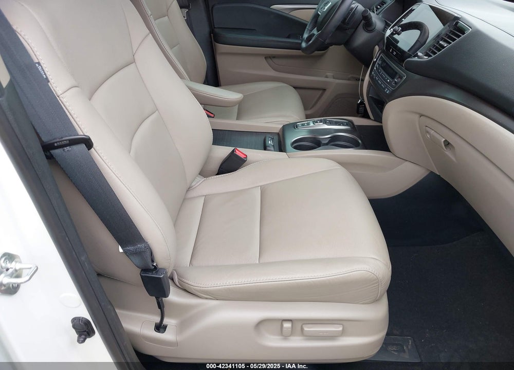 2022 HONDA PILOT 2WD EX-L VIN: 5FNYF5H52NB003232