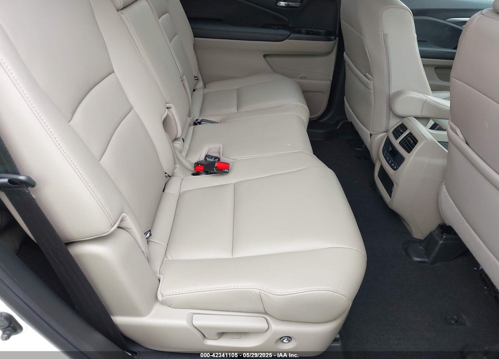 2022 HONDA PILOT 2WD EX-L VIN: 5FNYF5H52NB003232