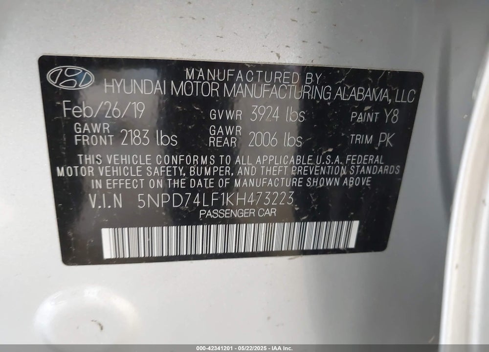 2019 HYUNDAI ELANTRA VIN: 5NPD74LF1KH473223