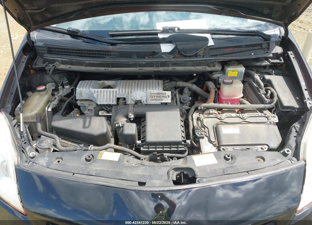 2015 TOYOTA PRIUS VIN: JTDKN3DU7F1945457