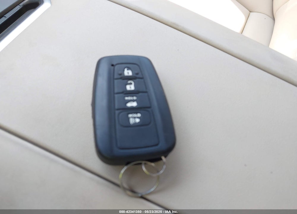 2021 TOYOTA HIGHLANDER HYBRID XLE VIN: 5TDGARAHXMS503736