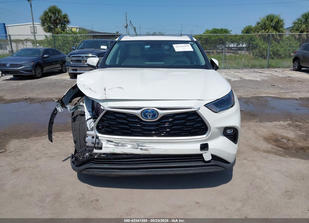 2021 TOYOTA HIGHLANDER HYBRID XLE VIN: 5TDGARAHXMS503736