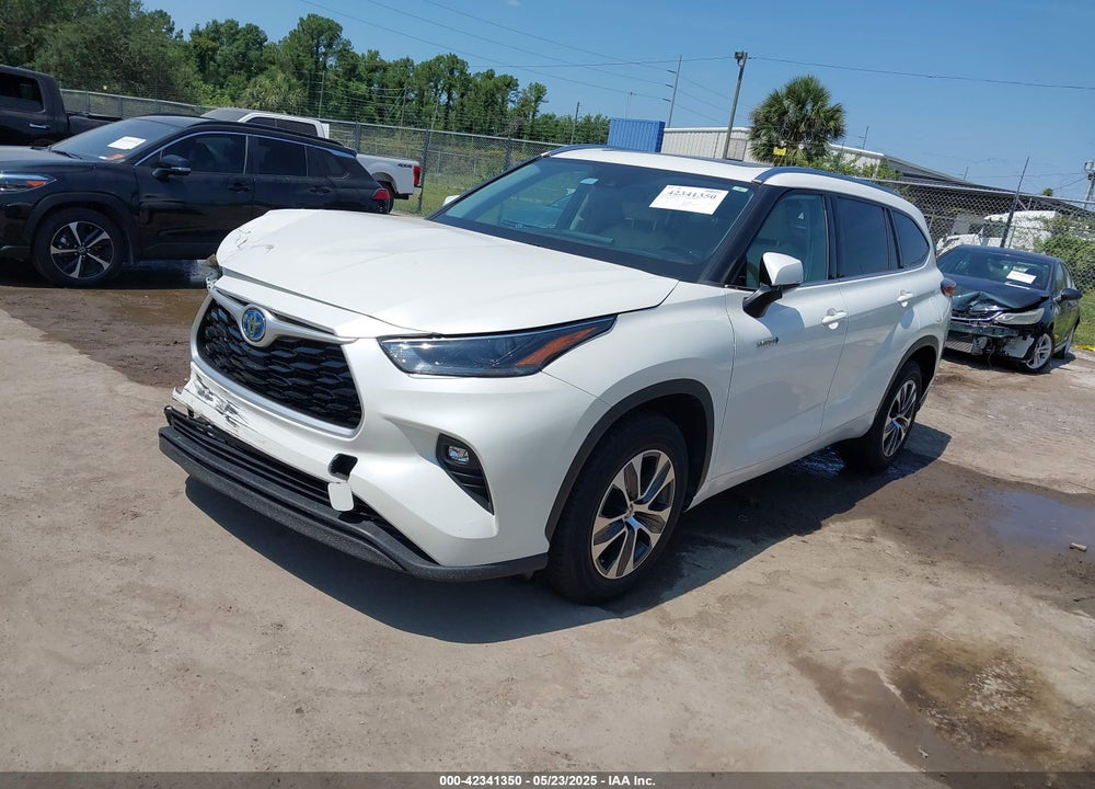 2021 TOYOTA HIGHLANDER HYBRID XLE VIN: 5TDGARAHXMS503736