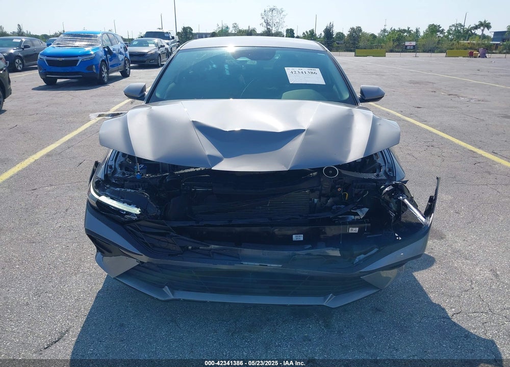 2024 HYUNDAI ELANTRA SE VIN: KMHLL4DG6RU801777