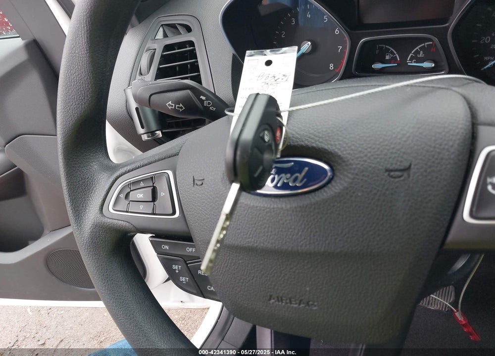 2018 FORD ESCAPE VIN: 1FMCU9GD3JUB83639