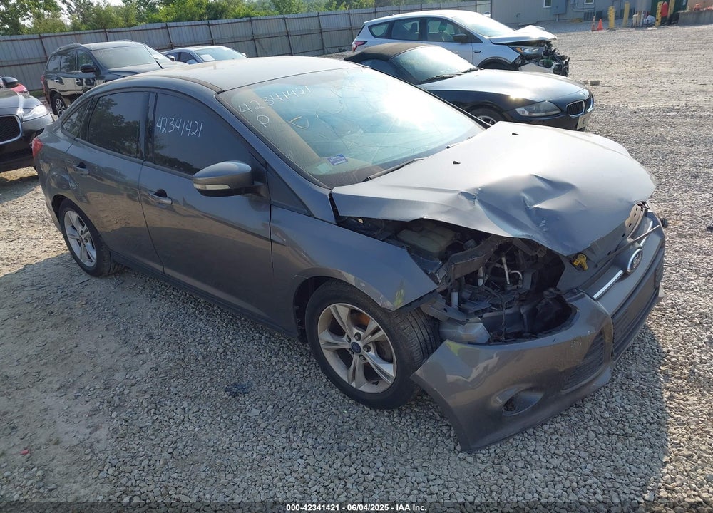 2014 FORD FOCUS VIN: 1FADP3F24EL437731