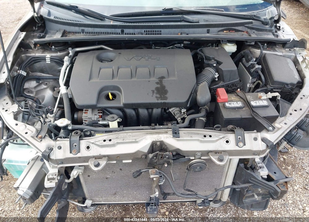 2019 TOYOTA COROLLA LE VIN: 2T1BURHE0KC189520