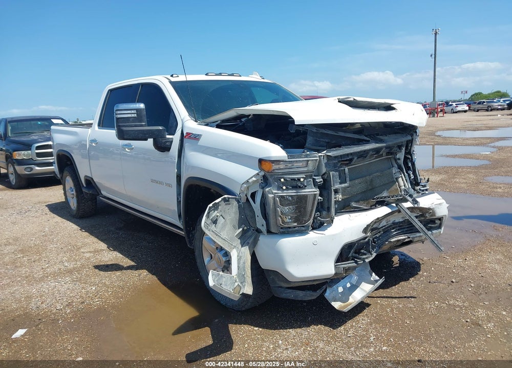 2022 CHEVROLET SILVERADO 2500HD 4WD STANDARD BED LTZ VIN: 1GC4YPEY9NF305972