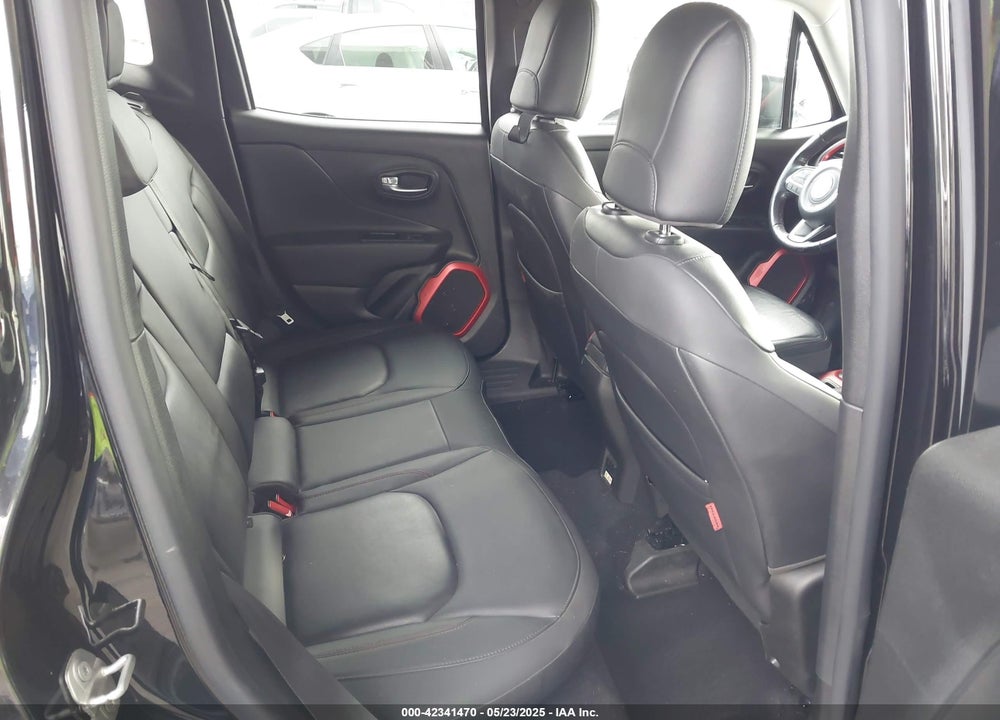 2016 JEEP RENEGADE VIN: ZACCJBCT0GPD76536