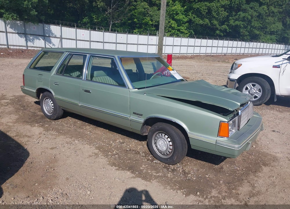 1981 PLYMOUTH RELIANT CUSTOM VIN: 1P3BK49D0BF241394