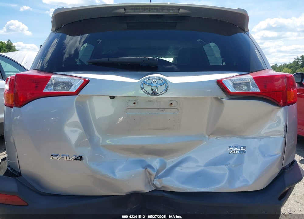 2015 TOYOTA RAV4 VIN: 2T3RFREV5FW241149