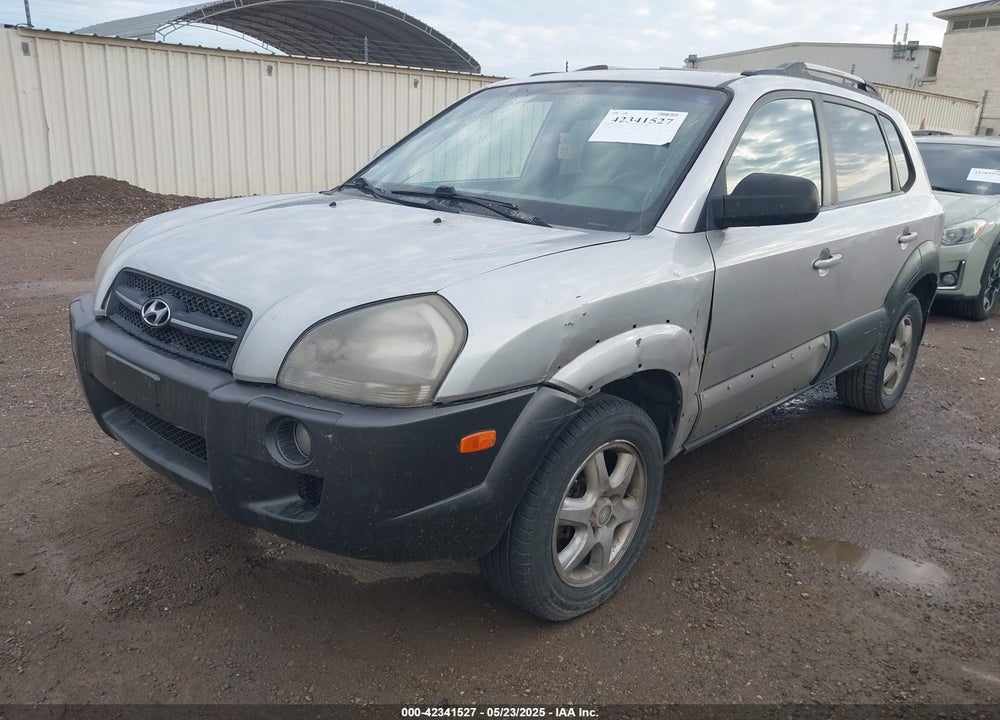 2005 HYUNDAI TUCSON GLS/LX VIN: KM8JN12D85U190296
