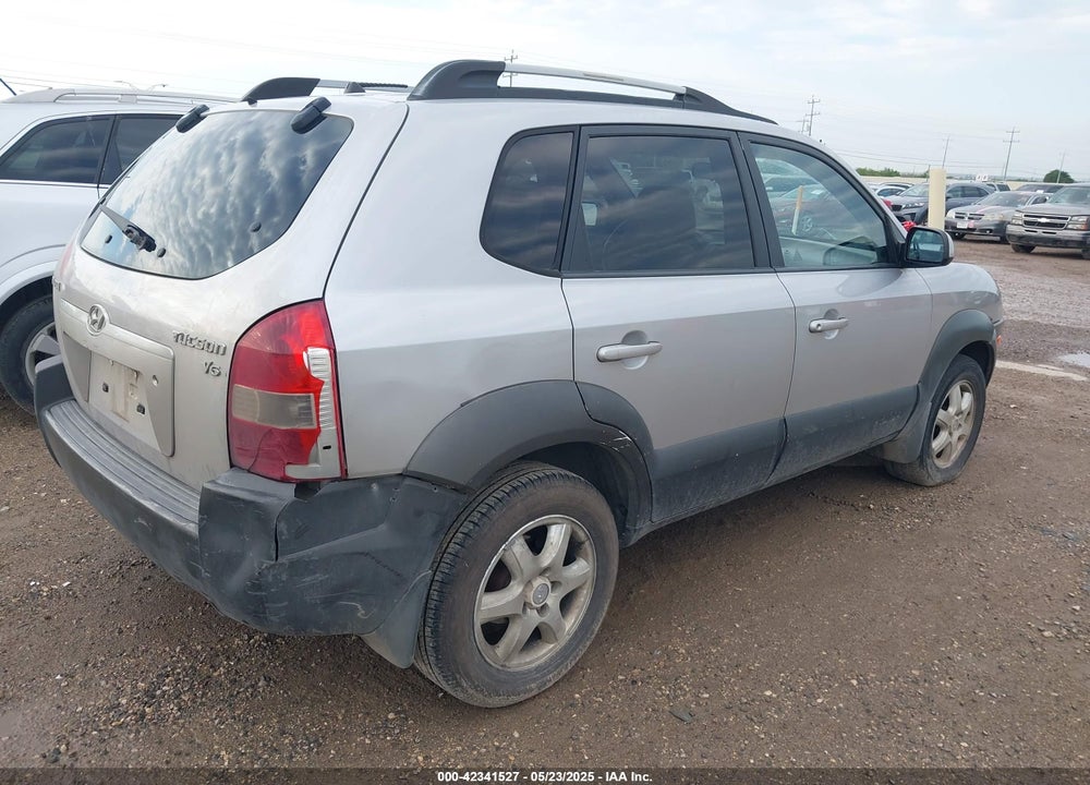 2005 HYUNDAI TUCSON GLS/LX VIN: KM8JN12D85U190296