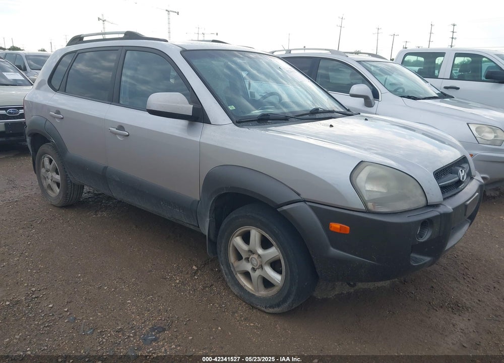 2005 HYUNDAI TUCSON GLS/LX VIN: KM8JN12D85U190296