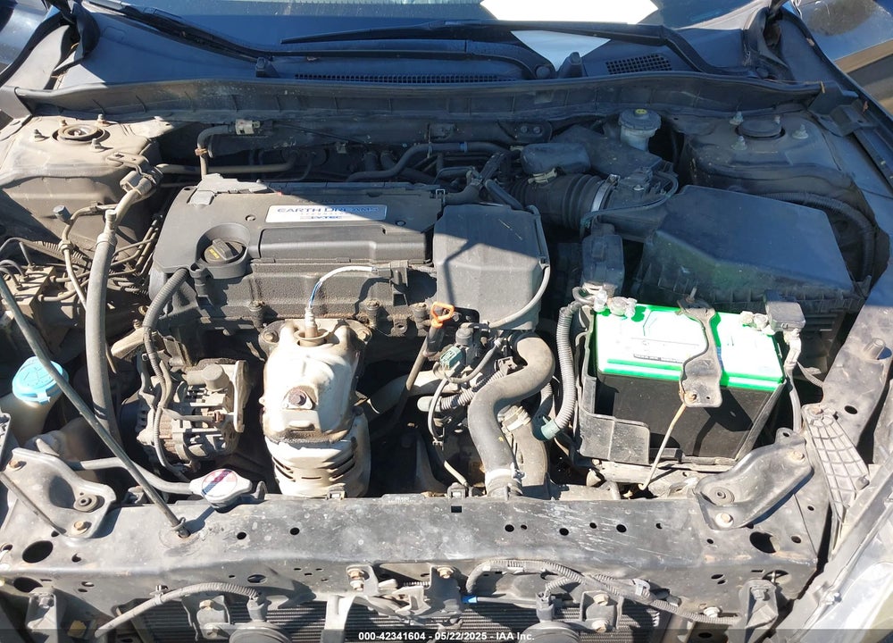 2015 HONDA ACCORD VIN: 1HGCR2F38FA163841