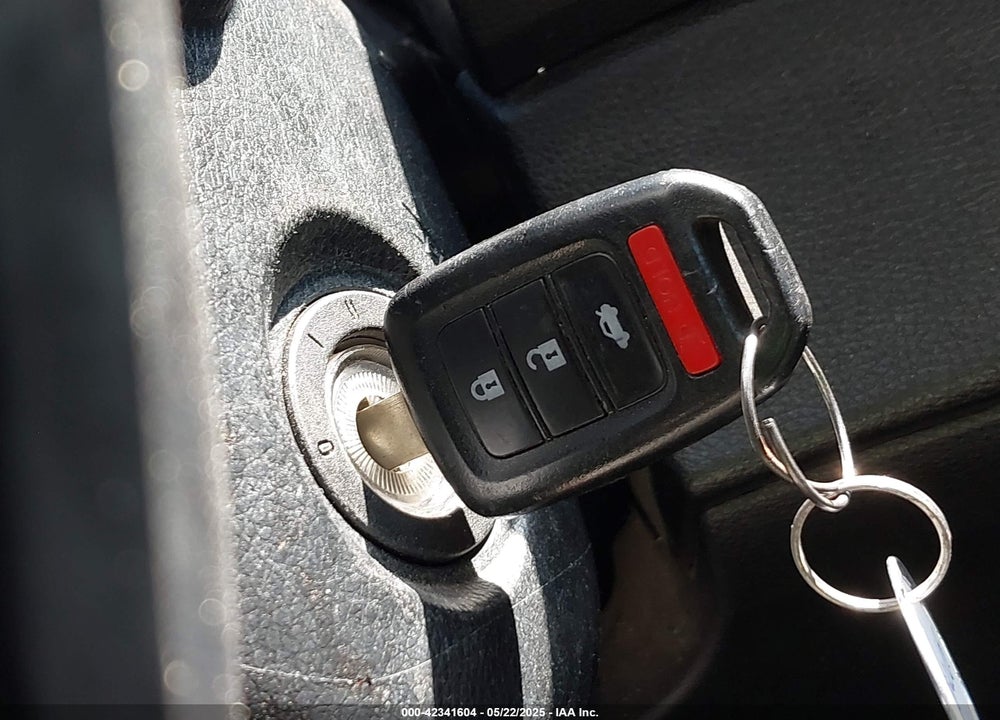 2015 HONDA ACCORD VIN: 1HGCR2F38FA163841