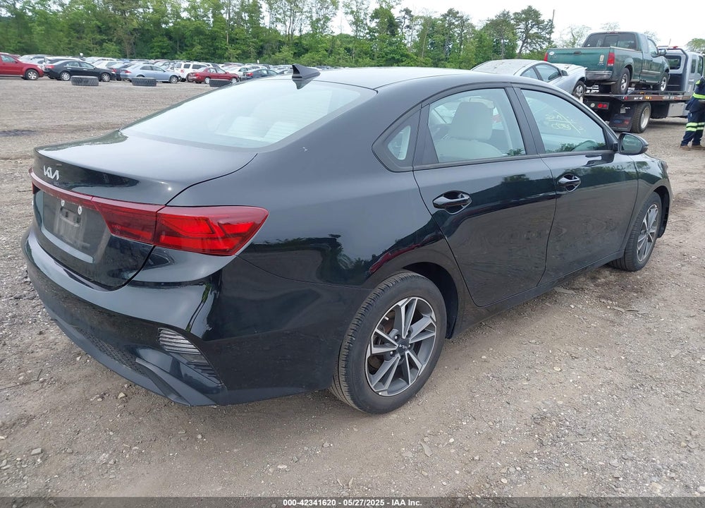 2023 KIA FORTE VIN: 3KPF24AD1PE494674