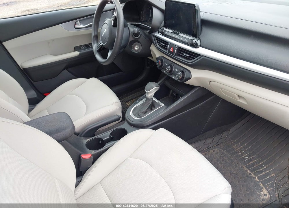 2023 KIA FORTE VIN: 3KPF24AD1PE494674
