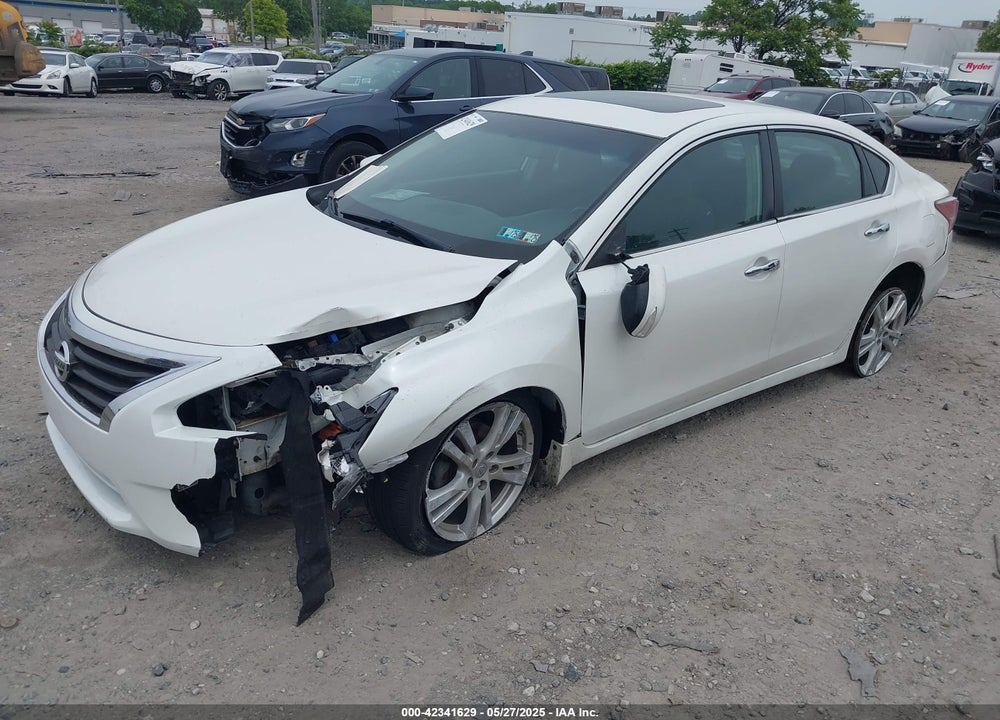 2013 NISSAN ALTIMA VIN: 1N4BL3AP6DC146927