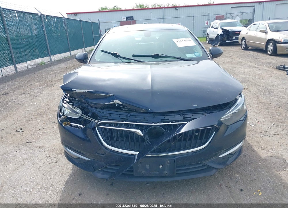 2018 BUICK REGAL SPORTBACK VIN: W04GP6SX3J1130707
