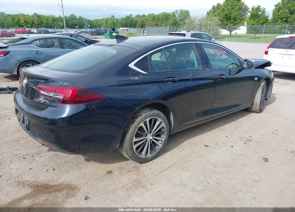 2018 BUICK REGAL SPORTBACK VIN: W04GP6SX3J1130707