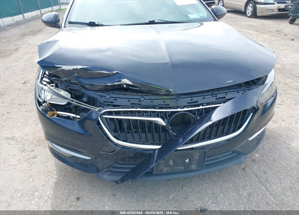 2018 BUICK REGAL SPORTBACK VIN: W04GP6SX3J1130707