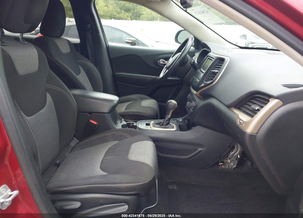 2014 JEEP CHEROKEE LATITUDE VIN: 1C4PJMCB7EW203522