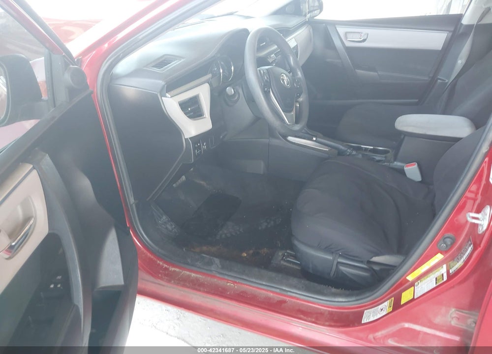 2016 TOYOTA COROLLA LE VIN: 5YFBURHE8GP466857