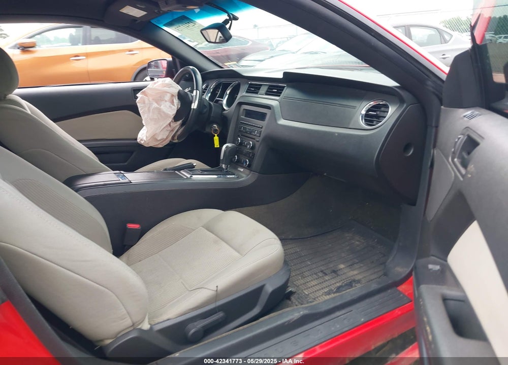 2014 FORD MUSTANG VIN: 1ZVBP8AM7E5249133