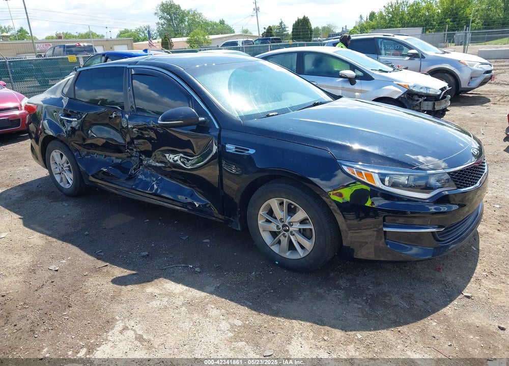 2017 KIA OPTIMA LX VIN: 5XXGT4L34HG127380