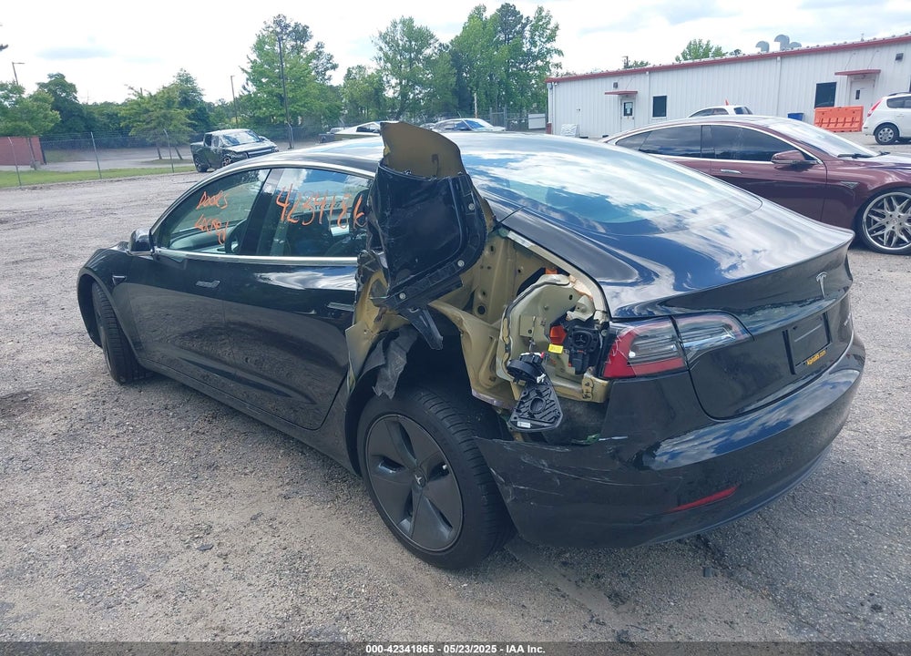 2018 TESLA MODEL 3 VIN: 5YJ3E1EB3JF077141